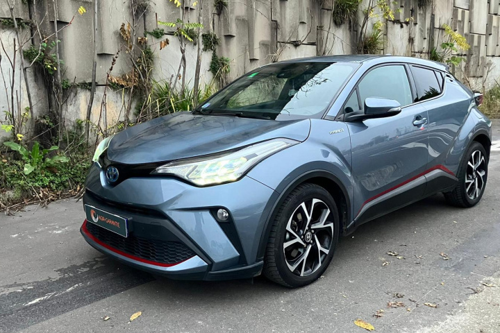 TOYOTA C-HR HYBRIDE MY20
