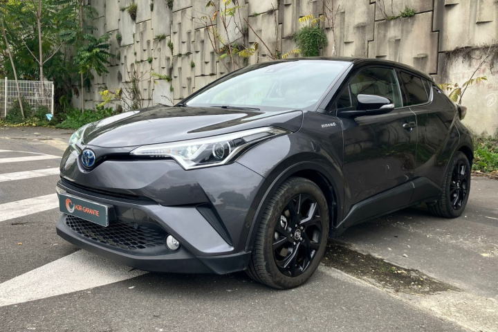 TOYOTA C-HR HYBRIDE PRO RC18